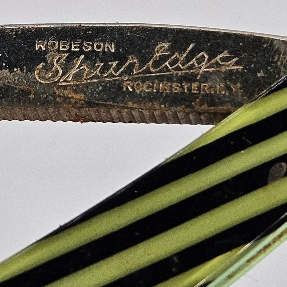 Robeson ShurEdge Straight Razor The Pilot Green Black Striped Celluloid 1510 Box